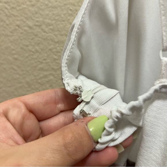 Fashion Nova White Brown High Waisted Paper Bag Pants Jumpsuit Size Medium - Picture 9 of 12